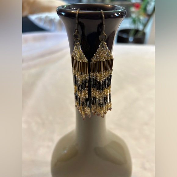 Womens Handmade Beaded Dangle Earrings - Picture 7 of 9